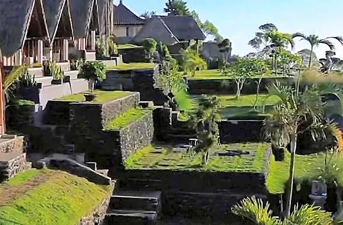 Alengkong Bali Camp * Bangli